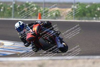 media/Sep-20-2025-TrackDaz (Sat) [[27f0cde673]]/A Group/2pm (Turn 9)/